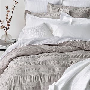 Distinctly Home Romantique Cotton Duvet Cover 100% Cotton Queen Grey Roman